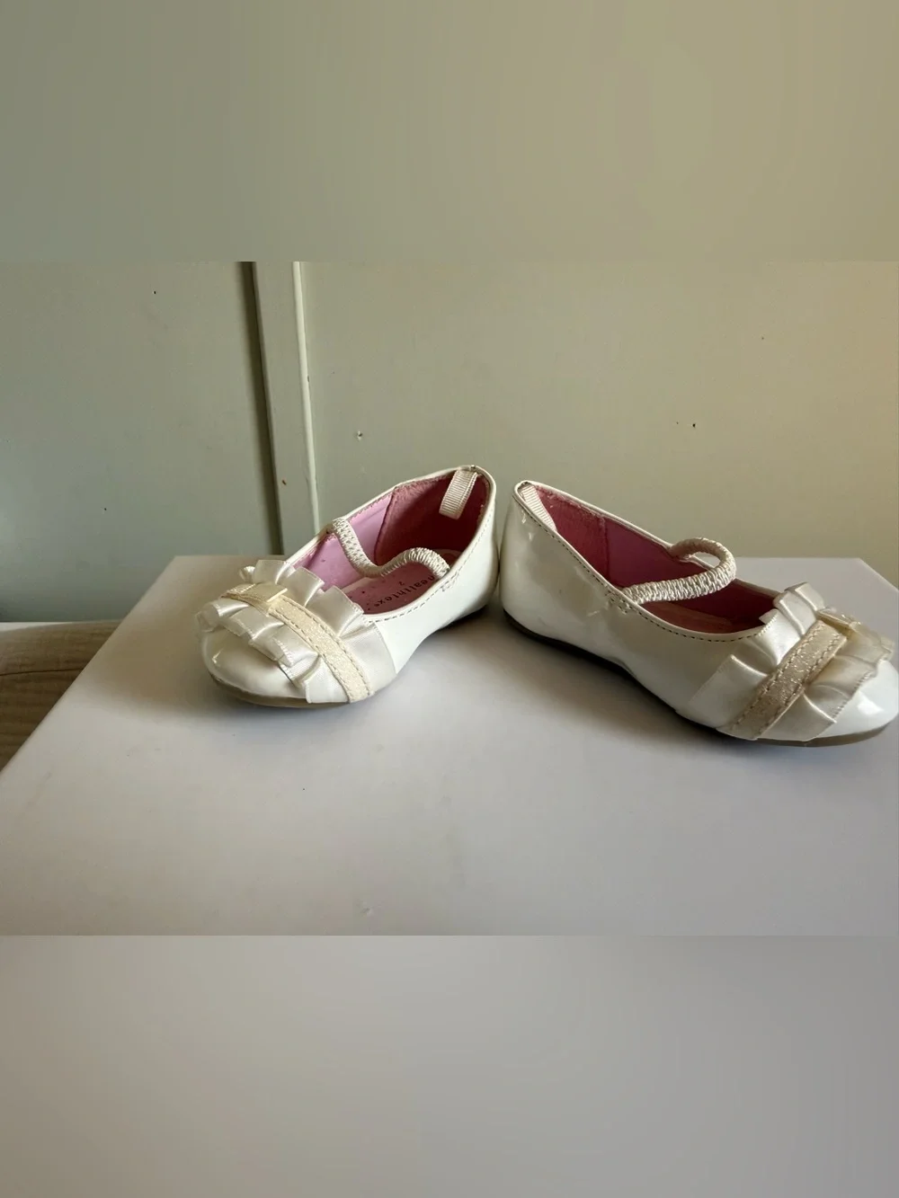 healthtex White Girls' Dress Flats with Pink Interior and Bow